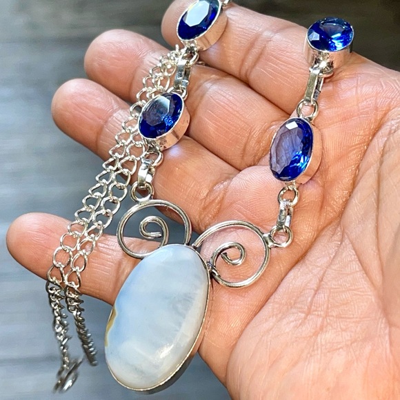 Owyhee Opal Pendant Necklace - Picture 4 of 16